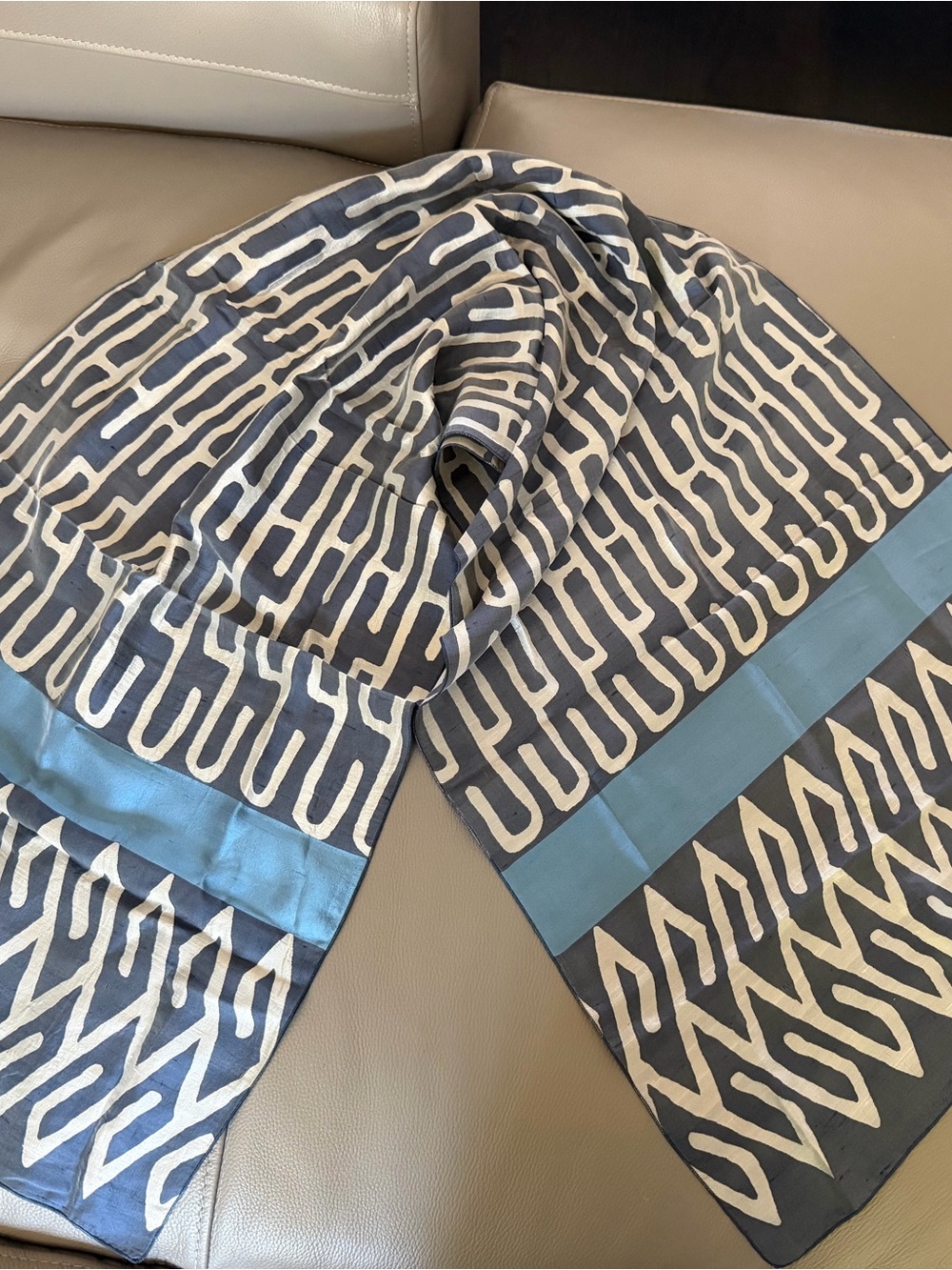 Vintage grey and blue Georgia Armani silk scarf - new without tags